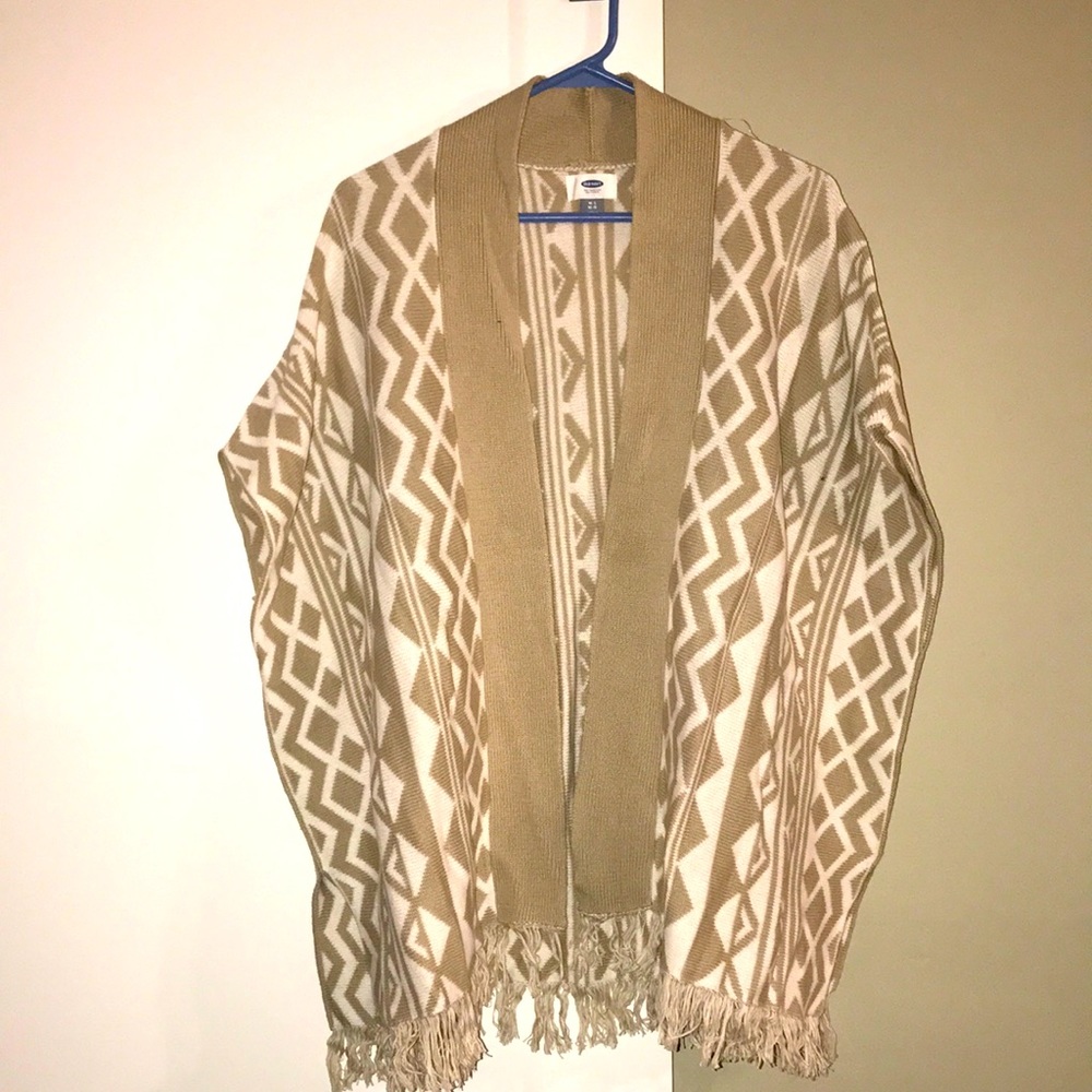Cute Sleeveless Poncho Sweater